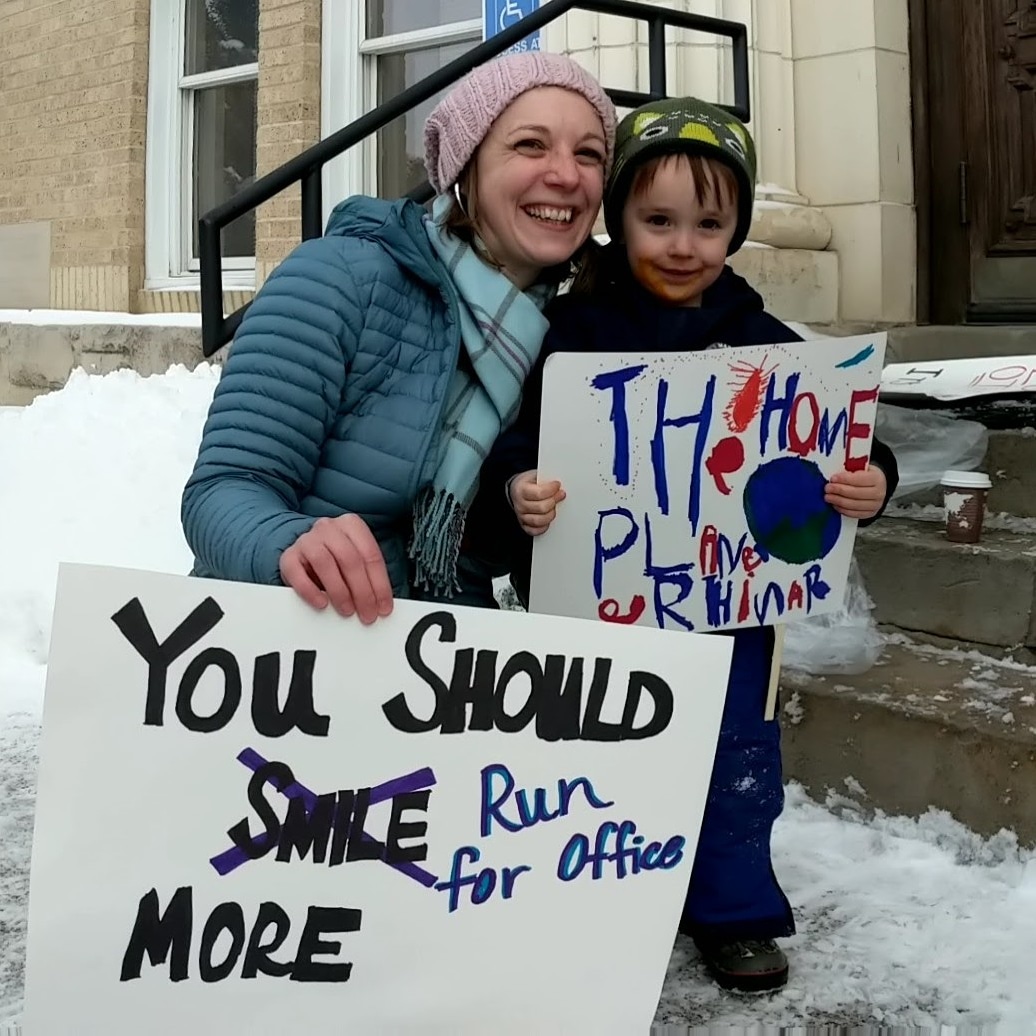 beth4routt's tweet photo. #WomensMarch2020 "The planet Earth is our home" #startemyoung https://t.co/HJXRe8YWWa