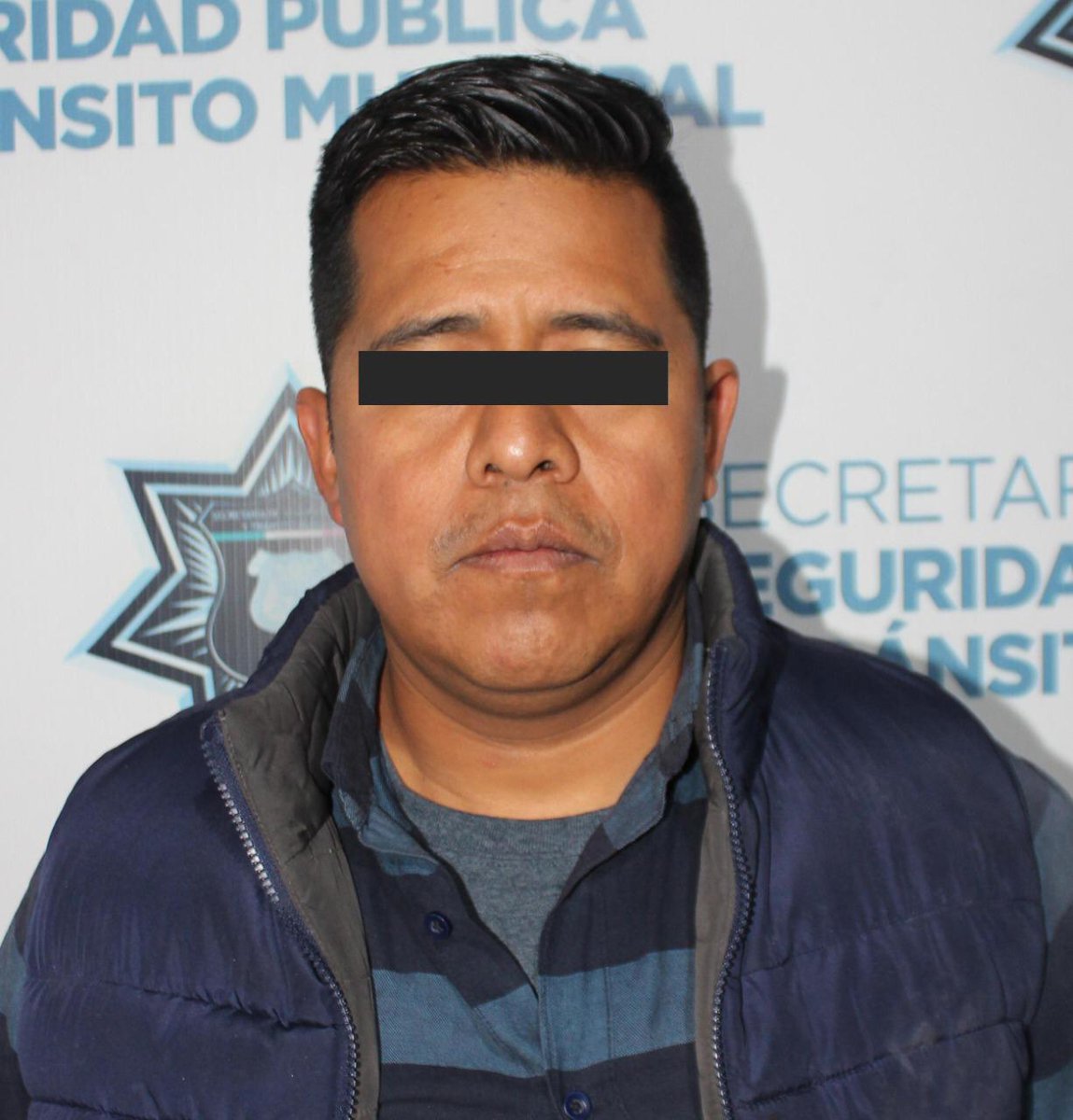 JCarlos_Valerio's tweet photo. 🚨 Tras una persecución en la col. Las Hadas, la @SSC_Pue detuvo a dos hombres por robo de vehículo. La unidad fue recuperada. 🚨#Puebla https://t.co/gpaCK0evLH