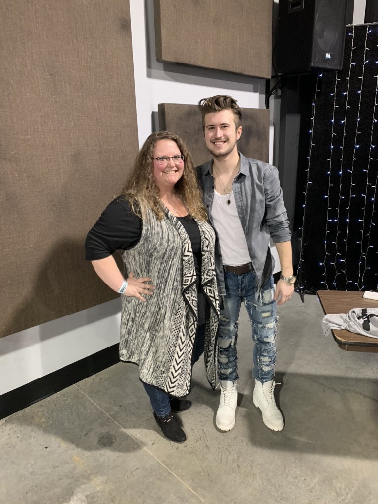 apayne142's tweet photo. Thanks for a great show last night @DylanSchneider https://t.co/fKDI9oRu8s