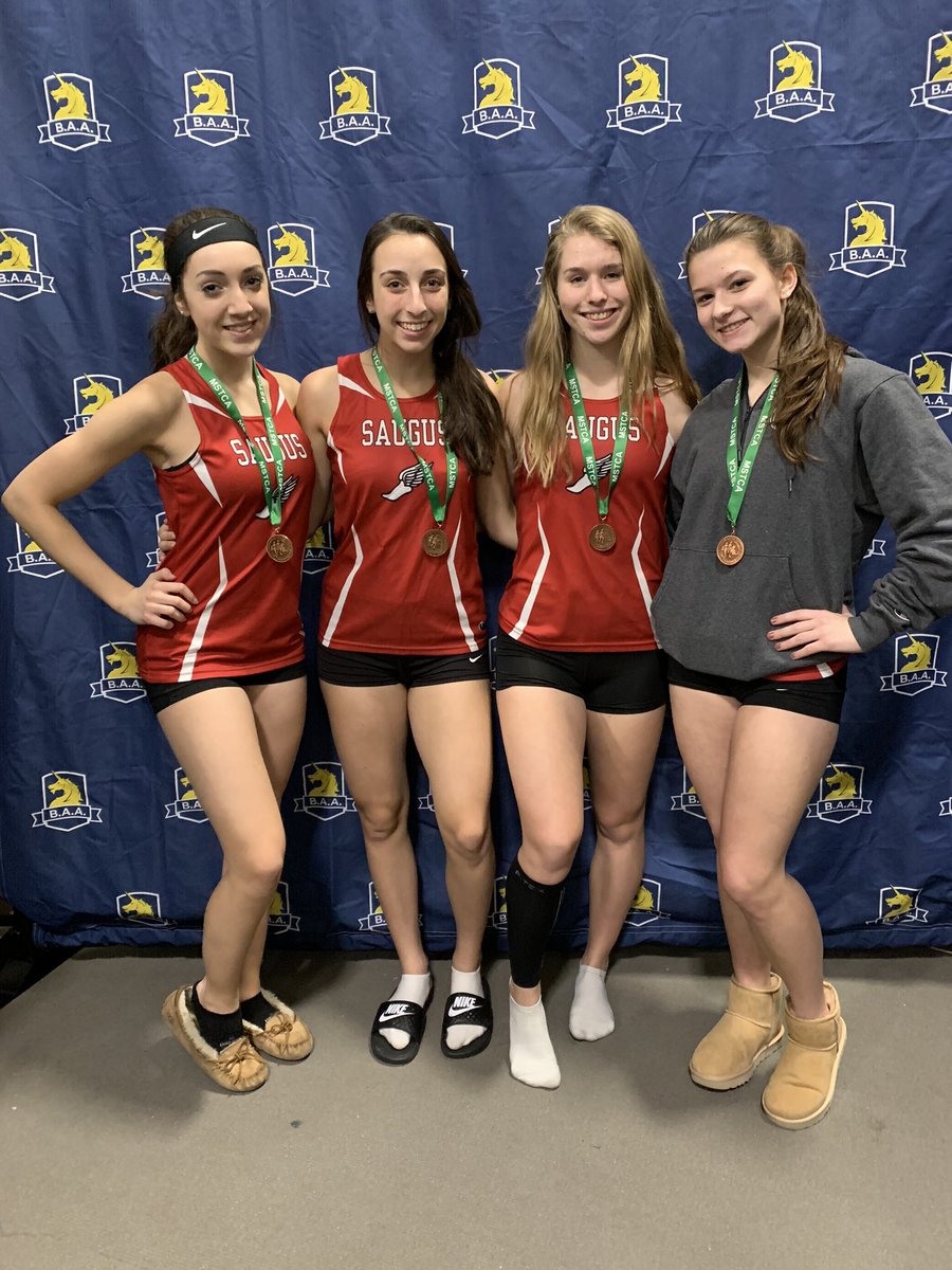 shsindoortrack's tweet photo. Really great job by ALL today! Contributions in every single relay let us have a very successful day at D5 State relays 🤗 Leaving with a few pieces of hardware, a TON of PRs, and two very proud coaches! Way to go ladies & gents! #yay #trackletes #wecompete https://t.co/2uuNcO5LWz