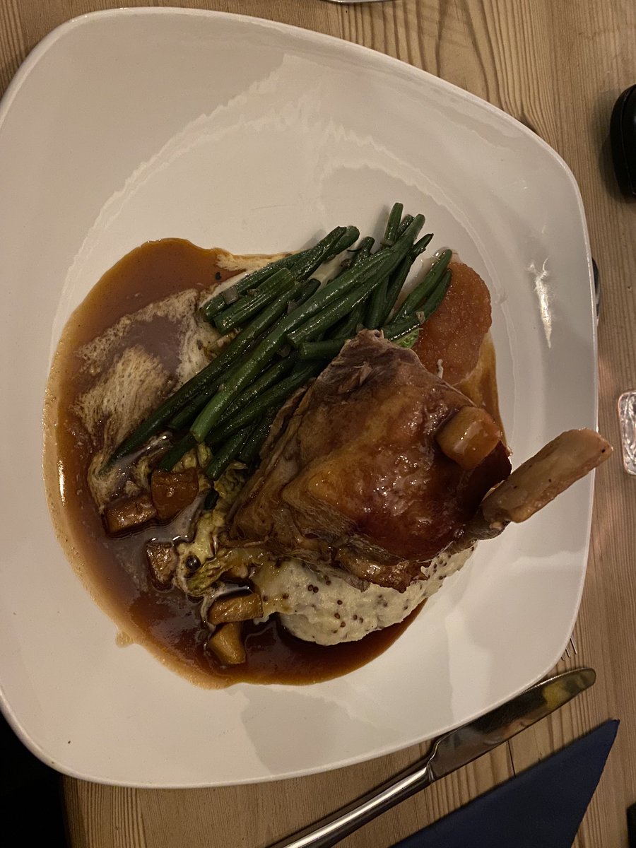 CanterburyGhost's tweet photo. #TheDoveAtDargate #SweetStaff #PerfectFood every time perfect.@DargateDove #EveryDish #WorkOfArt @RosieDuffield1 @PaulBabra @POferriesupdate @bbcsoutheast @VisitKent @hankspants @PaulBabra https://t.co/sLlycFdsrO