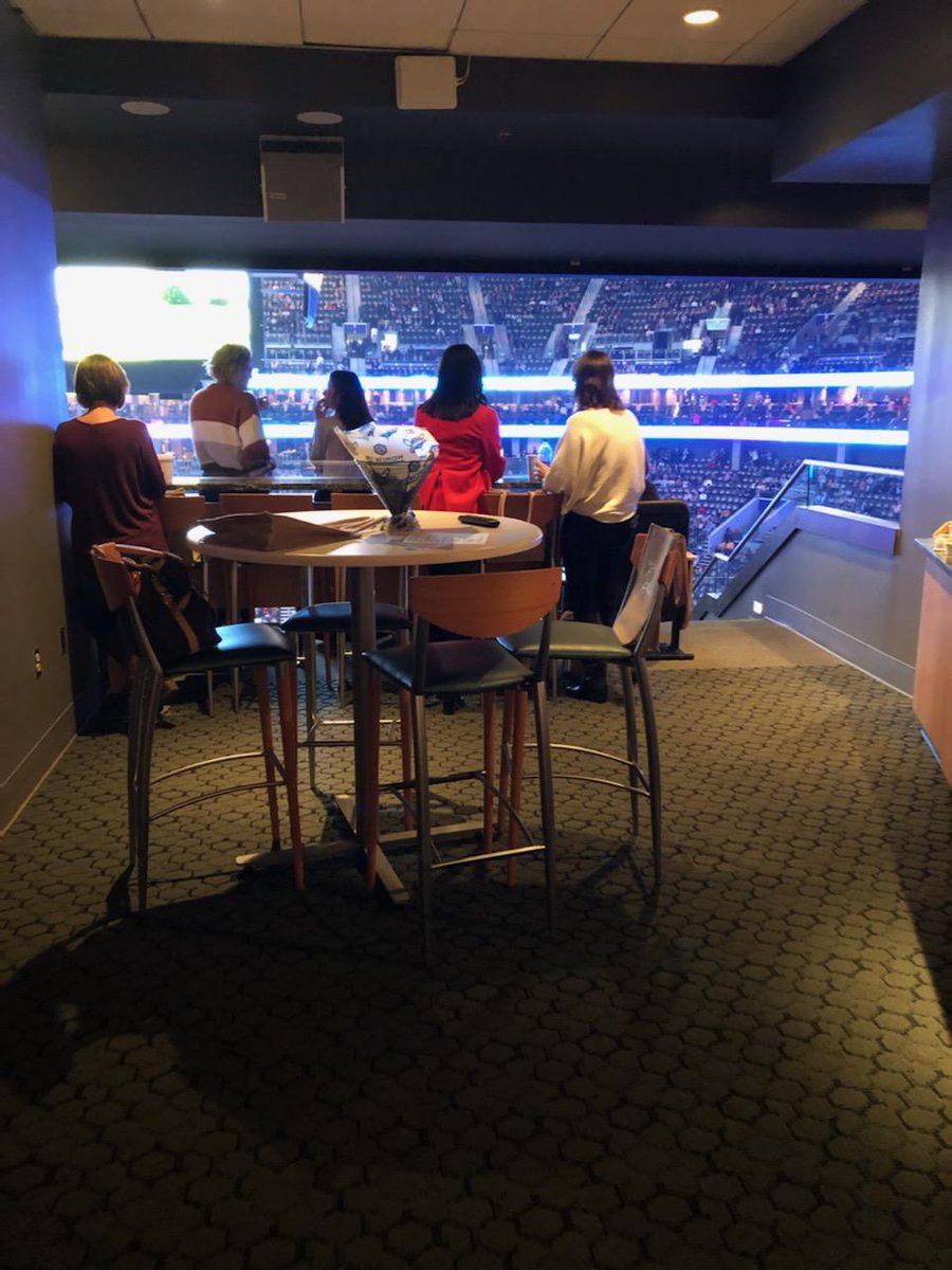 24Notion's tweet photo. Fun day #Charlotte @ww_us @Oprah vision tour 2020 @TheRealLailaAli @amyschumer is in da houze! #adobefutureexp #AdobeCsuite #24NotionMedia https://t.co/VRe1DXs18I