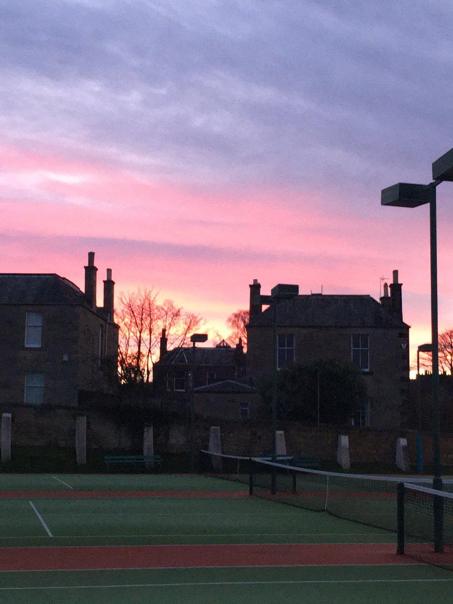 Lovely end to a super afternoon of tennis!  No rain. No wind.