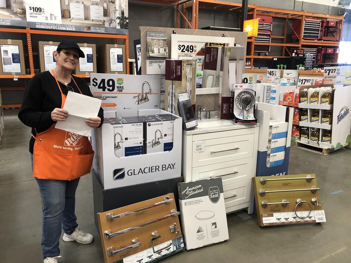 HD6554 (@daniel_t_turner) on Twitter photo Tammy set up and ready for the class today! <a href="/DANIEL_T_TURNER/">HD6554</a> <a href="/tavares_gabe/">TavaresGabe</a> @lynmariegiles <a href="/mccune_katrina/">Katrina McCune</a> <a href="/gtissue63/">Gary Tissue</a> <a href="/DenisePearce8/">Denise Pearce</a> Tammy set up and ready for the class today! <a href="/DANIEL_T_TURNER/">HD6554</a> <a href="/tavares_gabe/">TavaresGabe</a> @lynmariegiles <a href="/mccune_katrina/">Katrina McCune</a> <a href="/gtissue63/">Gary Tissue</a> <a href="/DenisePearce8/">Denise Pearce</a>
