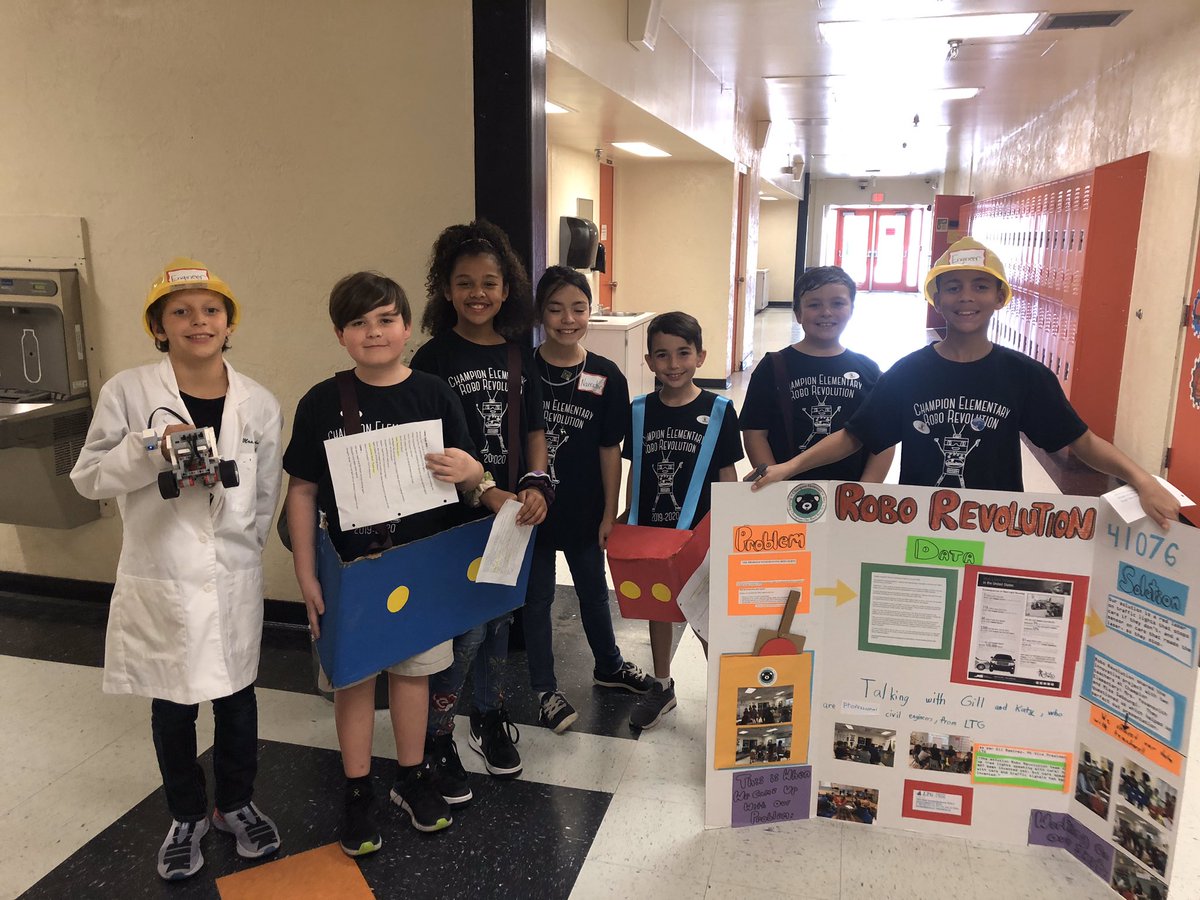 ArtKirks's tweet image. @ChampionElBears #roborevolution presenting their project at qualifying!! @firstlegoleague Thank you to @Team2152 for hosting @volusiaschools today!! 🤖 #elementaryrobotics #roboticsclub