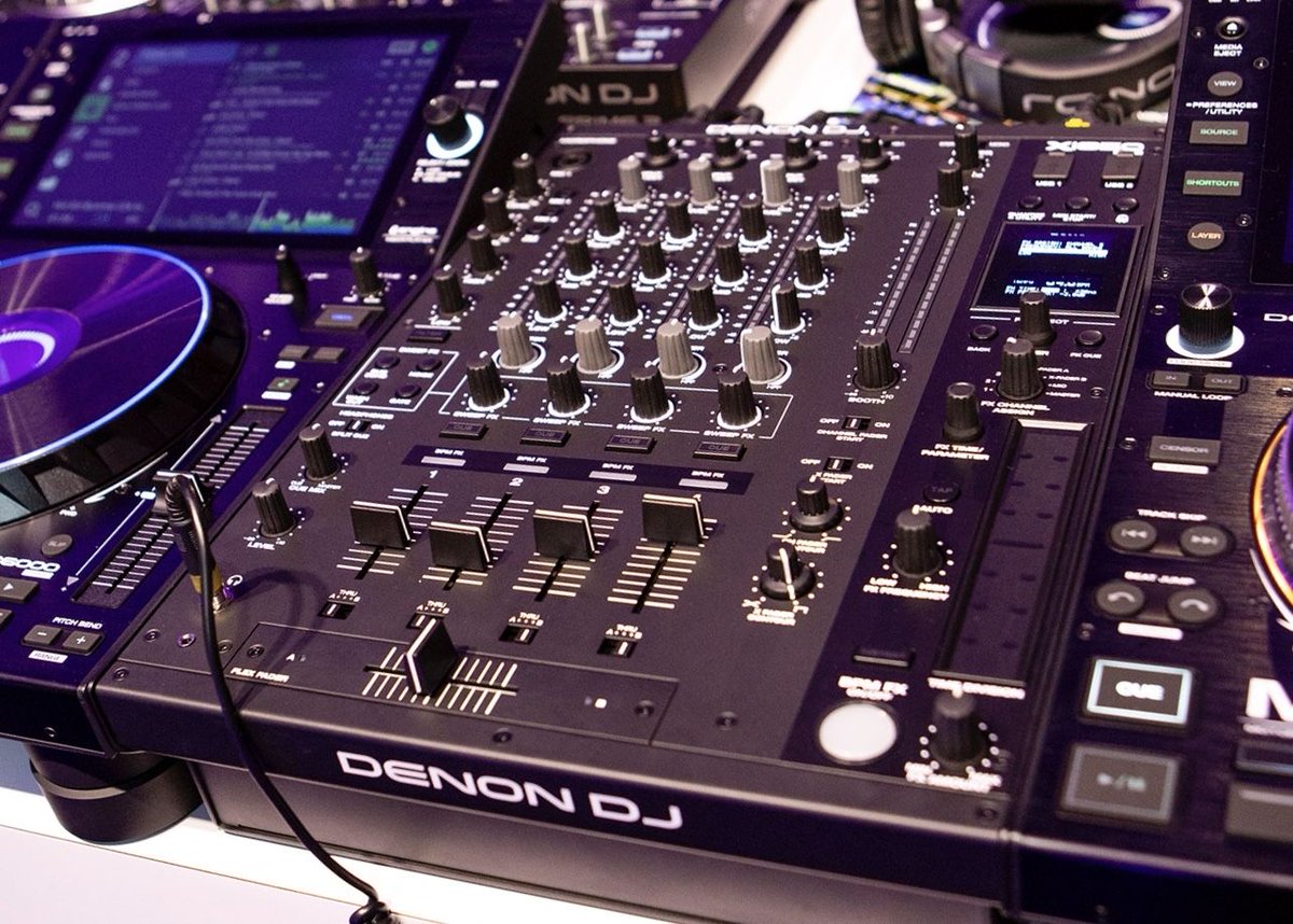Guitar Center New From Namm Denon Dj X1850 Prime 4 Channel Club Mixer Check Out All The New Namm Gear T Co Dcfa414gwn T Co Harrljhgml