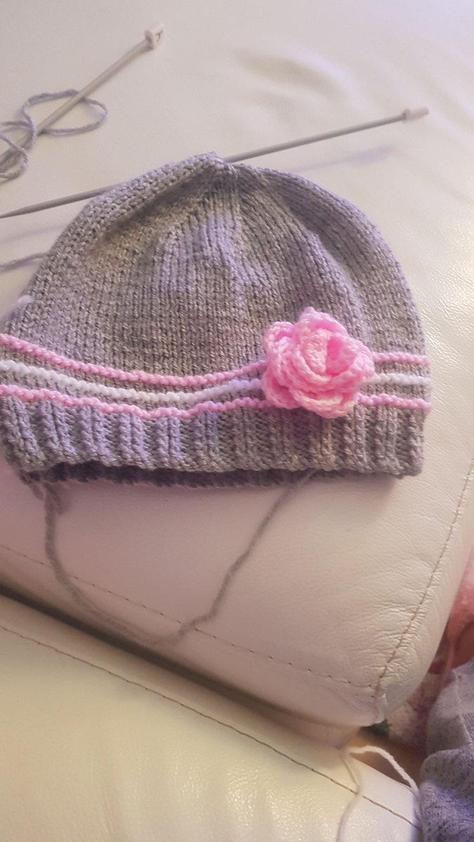 KnitsCc tweet picture