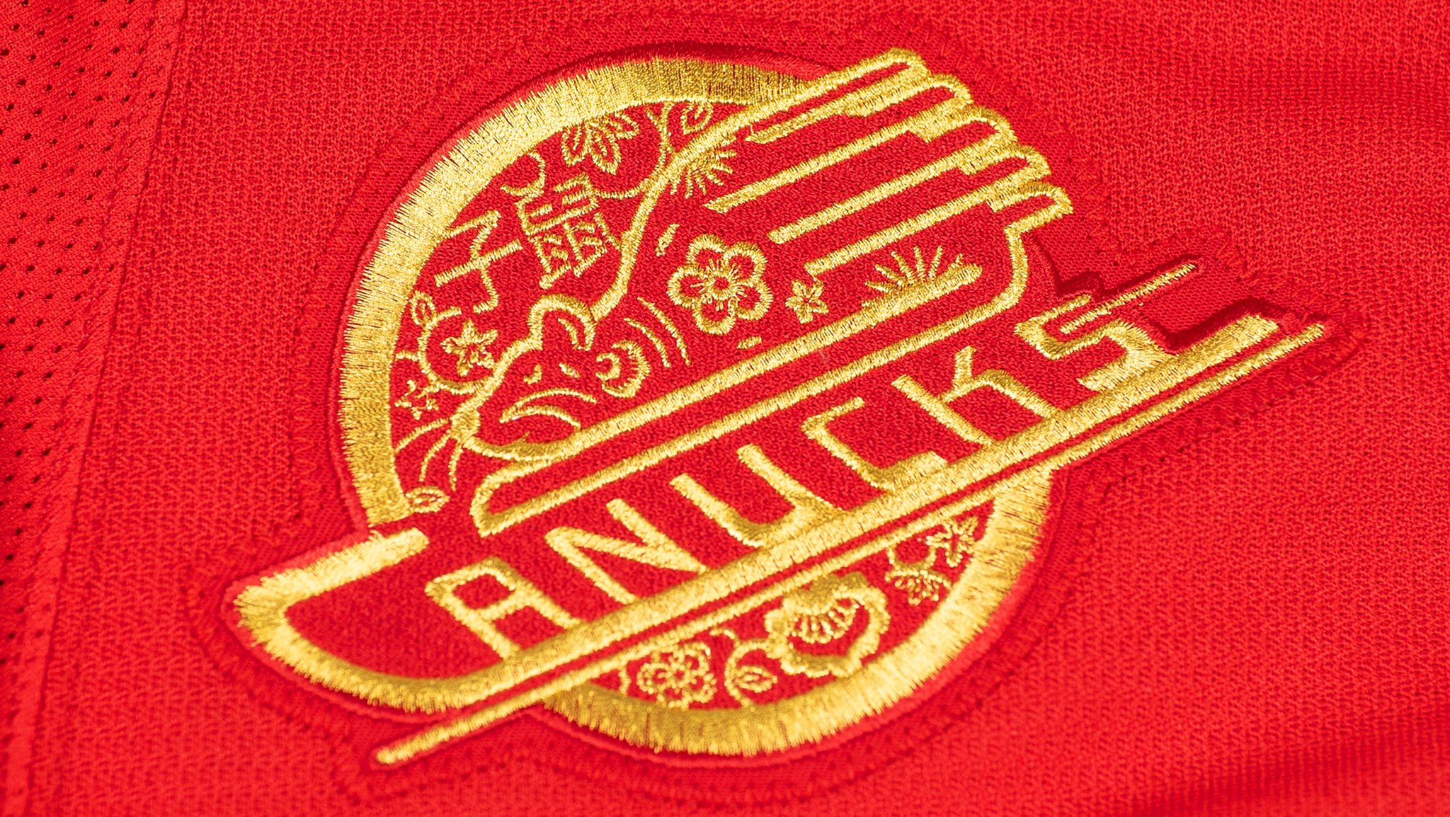 Those patches and that crest! #Canucks unveil special jerseys for Lunar New  Year game this Saturday. 😍🐀 Comment with your wish for this…