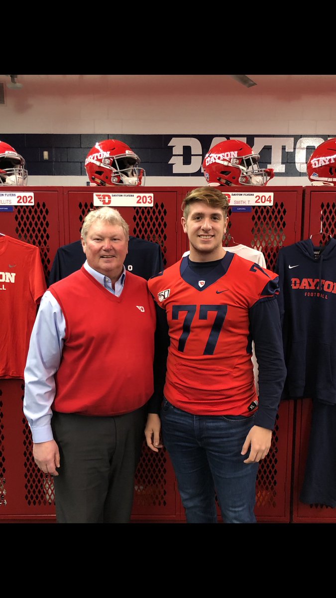 Blessed to receive my first d1 offer from the University of Dayton ‼️<a href="/Coach_AKing/">Austin King</a> @Coach_TO <a href="/DaytonFootball/">Dayton Football</a>