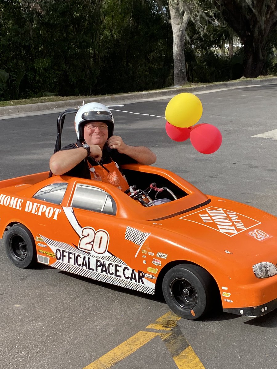 aliciatgeorge's tweet photo. Our first Family Fun Day! It was a huge success! Too many pictures to post, but fun was has by all! Thank you to everyone that made the event possible! Congrats to James for winner the “Official” 0287 Go kart! https://t.co/8meucQtWu8