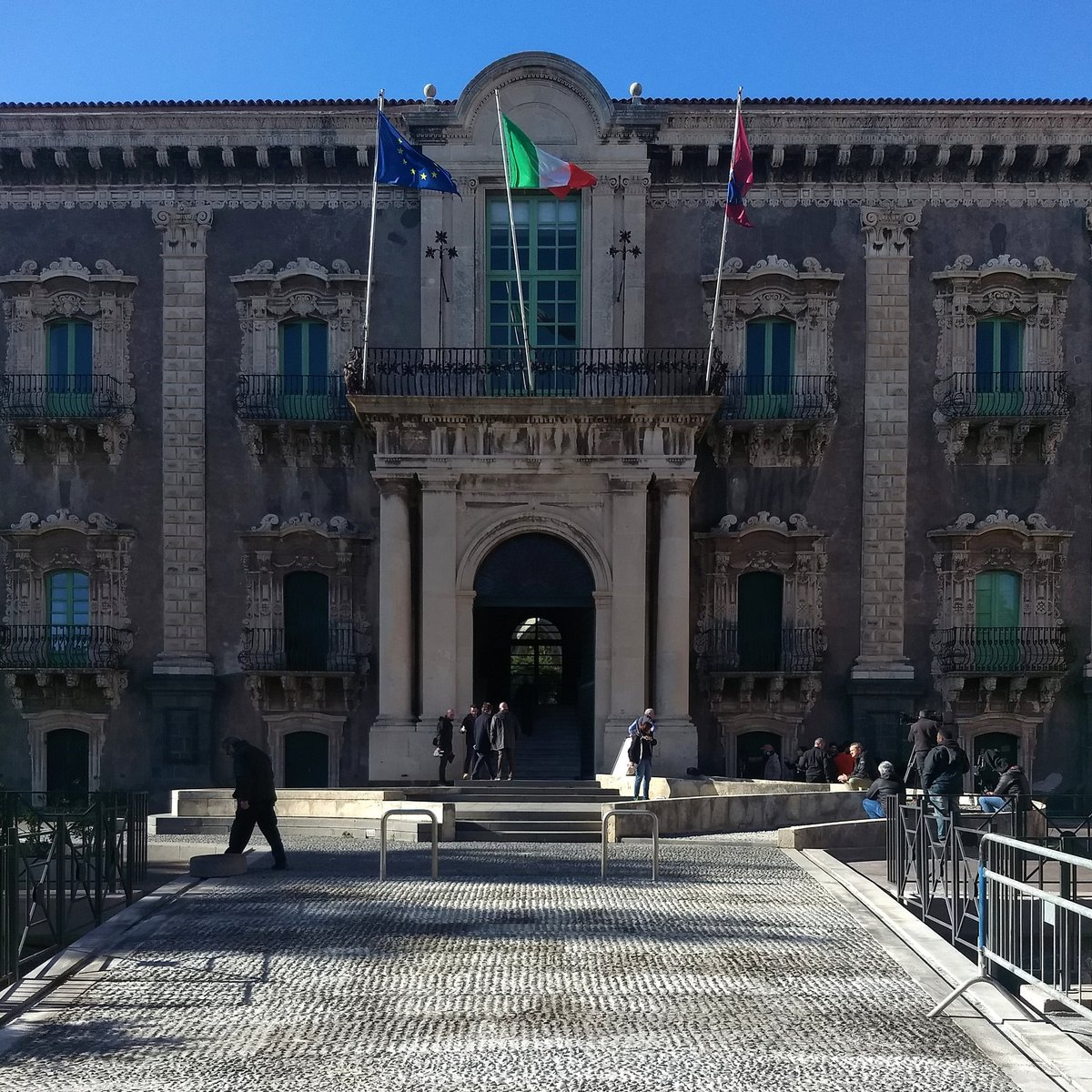 Un sabato sera straordinario!

Il <a href="/monasteroCT/">MonasteroBenedettini</a> protagonista di Le Meraviglie di  <a href="/albertoangela/">Alberto Angela</a> ❤️

Fra poco su <a href="/RaiUno/">Rai1</a> con gli amici di <a href="/OCulturali/">Officine Culturali</a>.

#lemeraviglie #monasteroct #catania #sicilia #AlbertoAngela