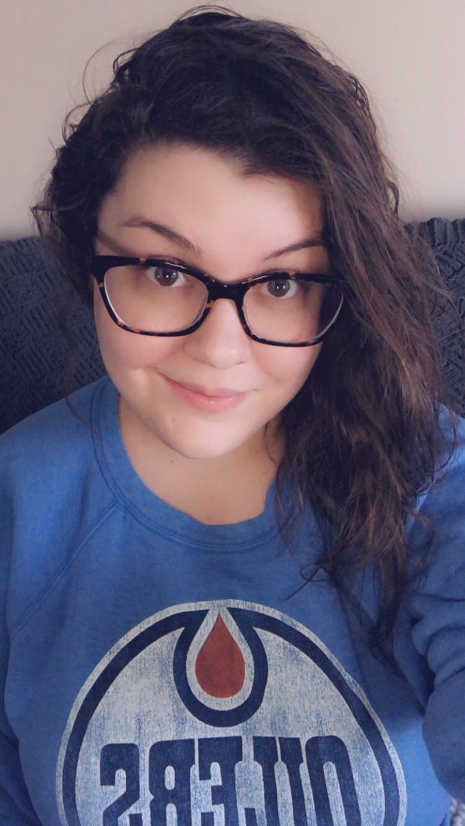 britteebeee's tweet photo. #CouchCoaching at its finest 👌 #LetsGoOilers https://t.co/IZ3MGZfJn9