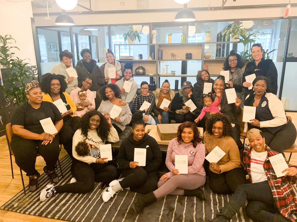 TheMomference's tweet photo. Rain, sleet, hail, snow...doesn't matter. The #MomSquad is out in these streets, working hard to bring you thee absolute best all-day experience, EVER. #Momference2020
#HonestMotherhued #DMVMomTribe https://t.co/wy2ZimD41I