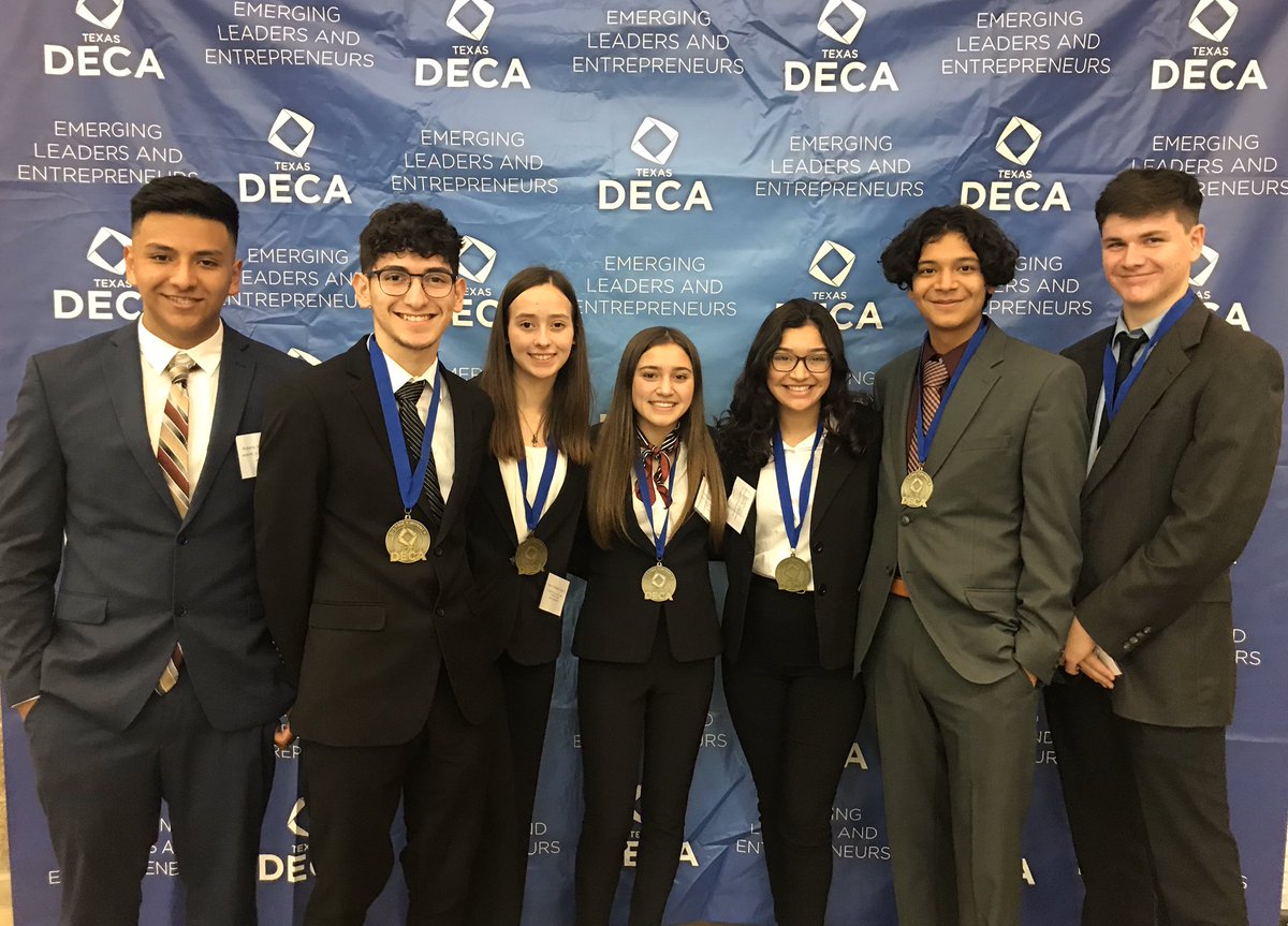 So PROUD of our DECA students!! 7 headed to State!! Fort Worth here we come!!!🏅<a href="/AlvinISD/">Alvin ISD</a> <a href="/AlvinHSJackets/">Alvin High School (Official)</a> <a href="/DECAInc/">DECA Inc.</a> <a href="/TexasDECA/">Texas DECA</a>