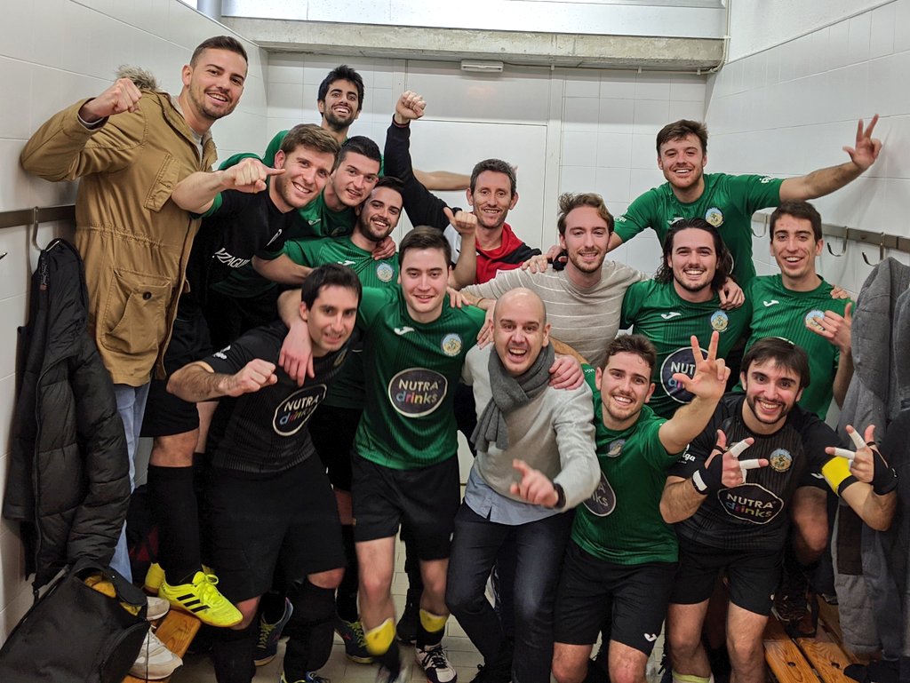 InterPallaresos's tweet photo. 📟| MARCADOR

Estava a punt de caramel i ha arribat el millor dia. Cau el líder en un partit colossal dels pallaressencs aixecant un 0-2!!

Inter Pallaresos 4-3 Tecnovit Alforja

#interlive #InterAlforja https://t.co/qVE8OEjmdj