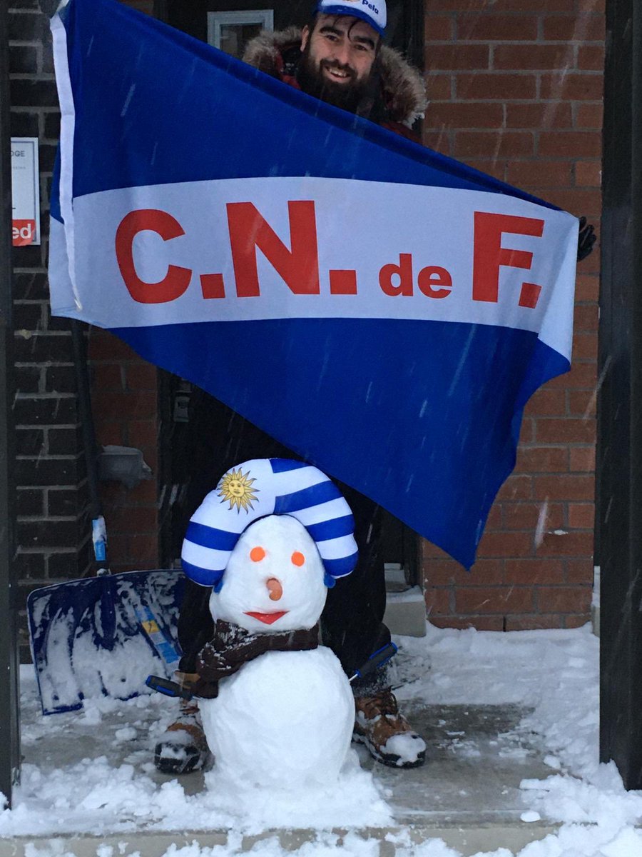 Marcelocurbel10's tweet photo. @PasionTricolor1 desde Canadá este año alentaremos al bolso https://t.co/lvFzTIuGZf