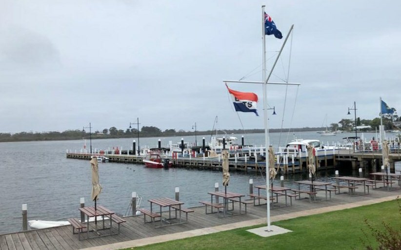 kazsobels's tweet photo. Waterfront tables now available in beautiful Gippsland Lakes! The only thing missing is you 😊. Also a shoutout to Bruthen Bakery for the best pies in Vic! @vicchamber @VTICnews @visitgippsland  @egsc #thisisvictoria #bushfires @visitvictoria https://t.co/6OkEthyrym
