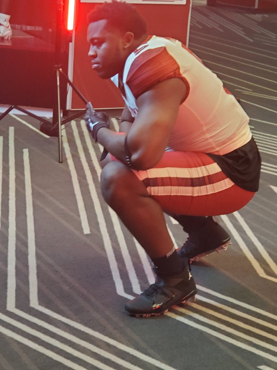 CoachSkelton06's tweet image. #1 DE In The Country 
Dre Butler @DreButler23 
#NEWTONBOYZ 
@ChadSimmons_