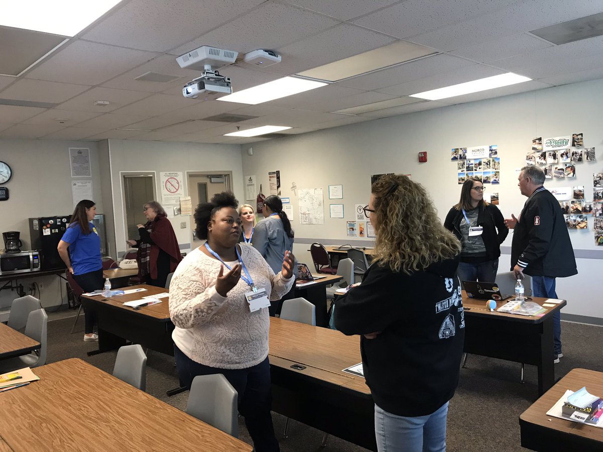 MathPrincessC's tweet photo. I am grateful 4 the teachers in the room today who were vulnerable and shared their stories with @DeatraLee and I. I am grateful that we are here at 2:52 telling ourselves we are good teachers. I am grateful for #IACUE that gave us the opportunity to heal. #BraveNPersistent https://t.co/tYbinAePR3