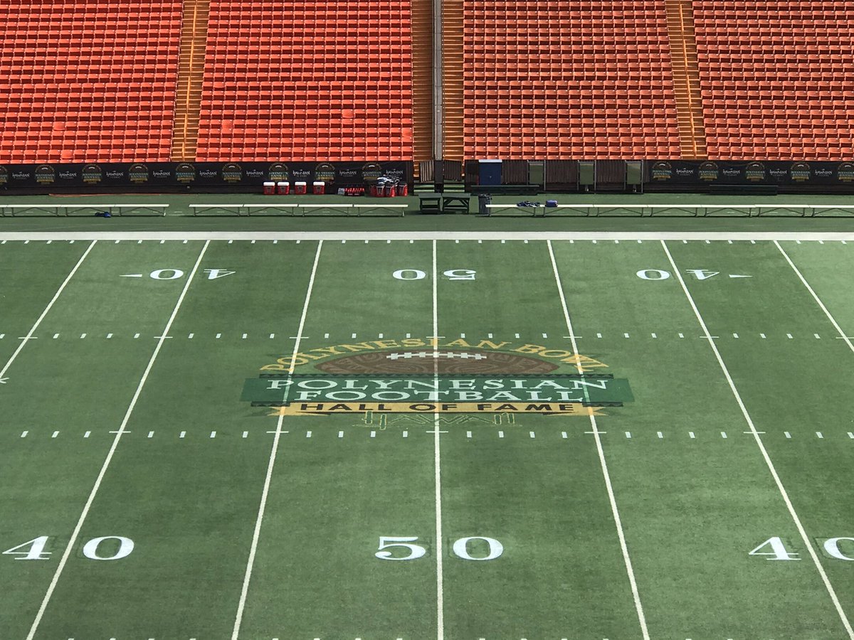 polynesiabowl's tweet photo. In just six hours... KICKOFF! Watch LIVE on @CBSSportsNet https://t.co/U6udHn6Nvz 7:00pm HST
🤙 🌴 #PolyBowl2K20 https://t.co/P21VAi5obt