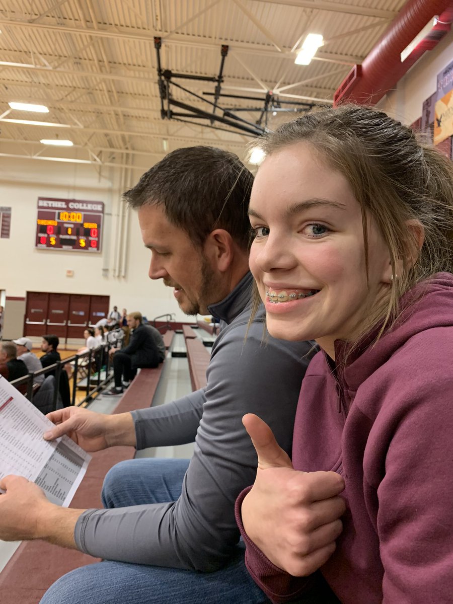 Julie Goetz tweet media