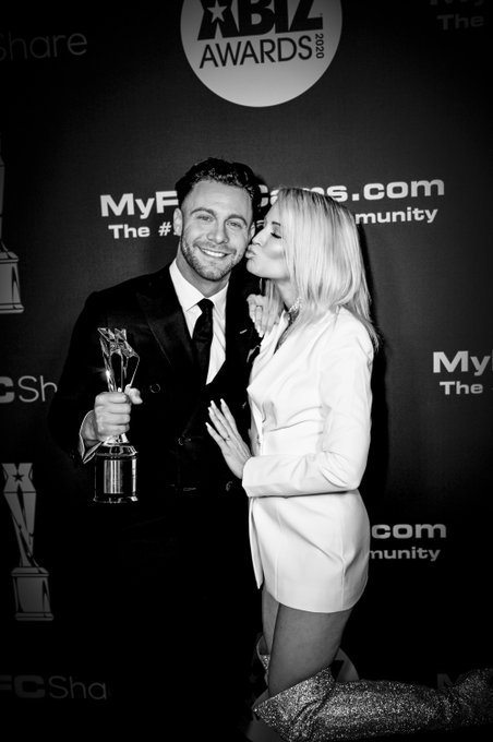 Super proud of my good buddy @sethgamblexxx and the awards he's won @XBiz Awards2020. Good job my friend<a class="tags" href="/tag/sethgamblexxx">@sethgamblexxx</a><a href="/tag/icons"class="tags"><span>#icons</span></a><a href="/tag/legends"class="tags"><span>#legends</span></a><a href="/tag/muchlove"class="tags"><span>#muchlove</span></a><a href="/tag/nicelydone"class="tags"><span>#nicelydone</span></a><a href="/tag/chriskingphoto"class="tags"><span>#chriskingphoto</span></a>