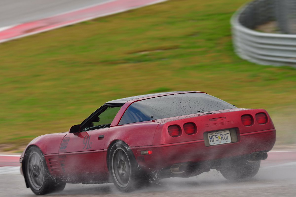 ccrane001's tweet photo. Track day at COTA https://t.co/oKFeABYE8a