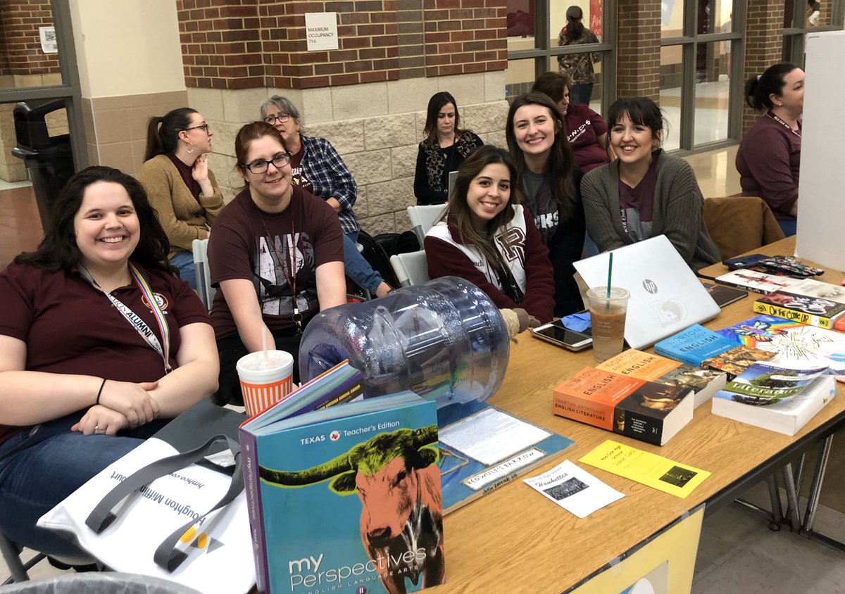 JulieWuerch's tweet photo. Expo Night at ROHS this week was a success! Students and parents were able to ask questions and get to know more about our elective (CTE) classes and talk with their student’s teachers. It was a fun night! https://t.co/qkiDFqtRCJ
