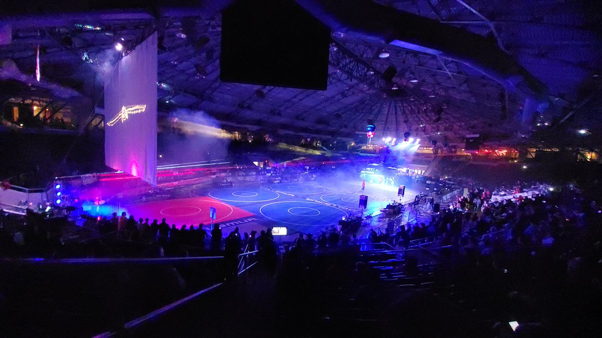 dittsthechamp's tweet photo. Ready for the final dance ๐คผ๐คผ wish me luck ๐ช๐พ๐ช๐พ
Champ Up โ
#wrestling #tulsanationals #ohiowrestler #champup #youthwrestling https://t.co/5jKDY7bW4r