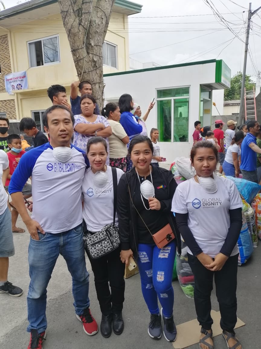 globaldignityph's tweet photo. Global dignity Philippines helping out today with the Volcanic eruption relief operations in the 14km danger zone evacuation center https://t.co/q8FZtEJSqW