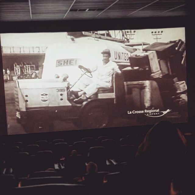 elevatemginc's tweet photo. Before the film @1917  our ad for @lseairport ran. A 100 year tribute to #aviation was well timed. 1917 was a fantastic #film. #Cinematography #storytelling #acting at its finest. https://t.co/hL3v2sU1GD https://t.co/G9ugBYxYeq