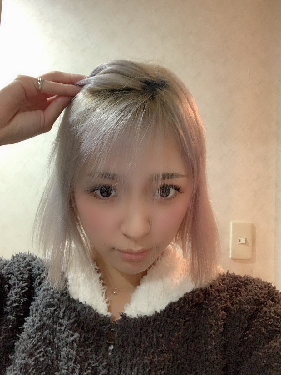 Twitter पर Lililey Tiiimo リリー トゥイーティーの歴史 見事に伸びてくれたけど 仲間も増やしていったみたいで知らないうちにトゥイーティーが前髪になっていました 笑 それでは聴いてください 切れ毛の流れに毛をまかせ Twitter पर Lililey Tiiimo リリー トゥイーティーの歴史 見事に伸びてくれたけど 仲間も増やしていったみたいで知らないうちにトゥイーティーが前髪になっていました 笑 それでは聴いてください 切れ毛の流れに毛をまかせ