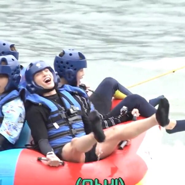 jungkook’s lil feet