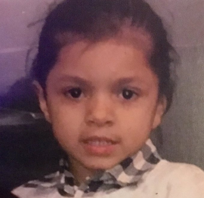 DoughertyJC's tweet photo. #BREAKING: #BPDMissingPersonAlert.
Police say 6-yr-old Gianni Gonzalez went missing at 5pm today from 10 Fidelis Way in Brighton. Last seen wearing a dark blue coat, gray sweatpants and black and navy blue Nike sneakers. If you see him, call 9-1-1. #7News https://t.co/LzFnk48iFe
