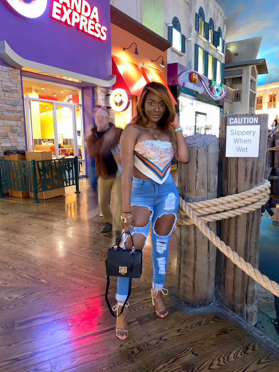 brandymilan_'s tweet image. If you looking, it ain’t that hard to find me