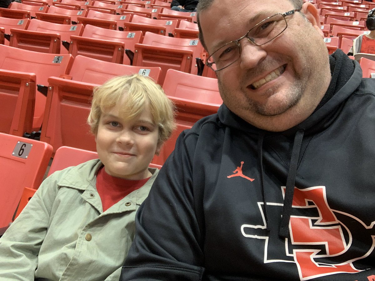 mclanea's tweet image. Getting ready to kick some Wolfpack booty. #aztecsmbb #map