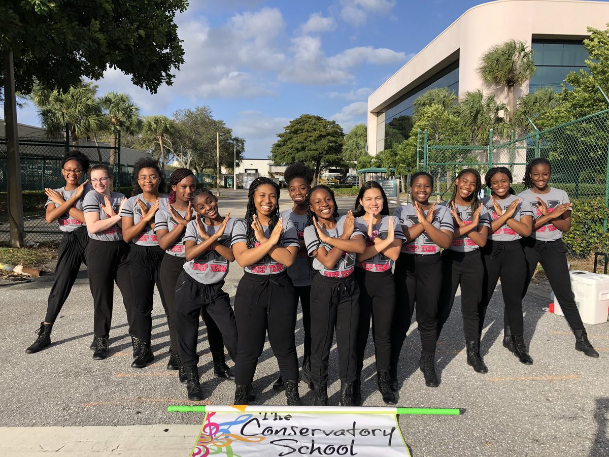 porschia_grace's tweet photo. More than anything... itโs about the #Sisterhood. #XhibitStepTeam https://t.co/CwPrjjw4oi