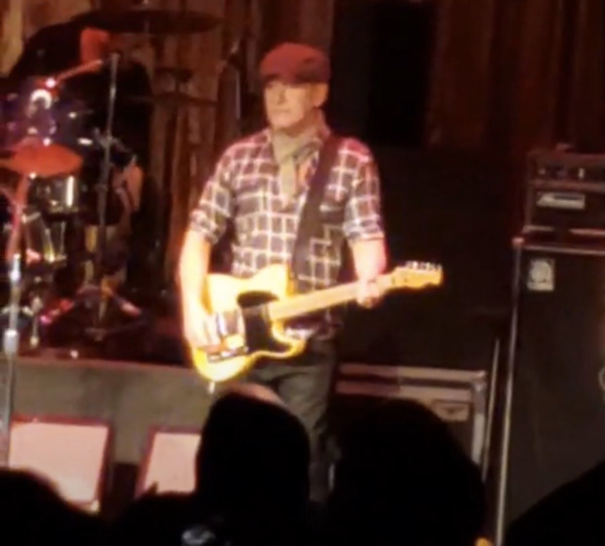 SpringNuts_'s tweet photo. @springsteen performing Broken Radio with @jesse_malin at @lod_foundation at the @APBoardwalk !! #LOD20 🎸🎷🙌🏻
@backstreetsmag https://t.co/nsPhko6ubl
