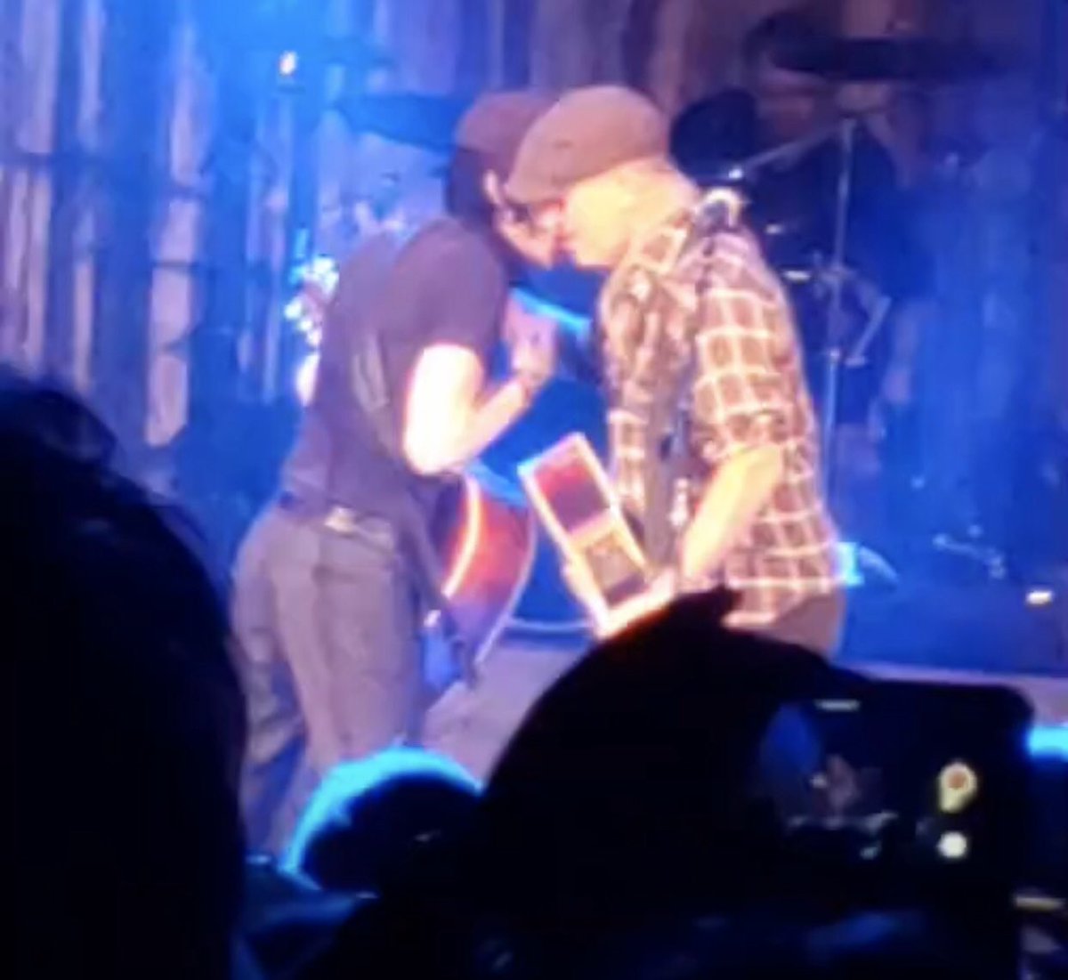 SpringNuts_'s tweet photo. @springsteen performing Broken Radio with @jesse_malin at @lod_foundation at the @APBoardwalk !! #LOD20 🎸🎷🙌🏻
@backstreetsmag https://t.co/nsPhko6ubl