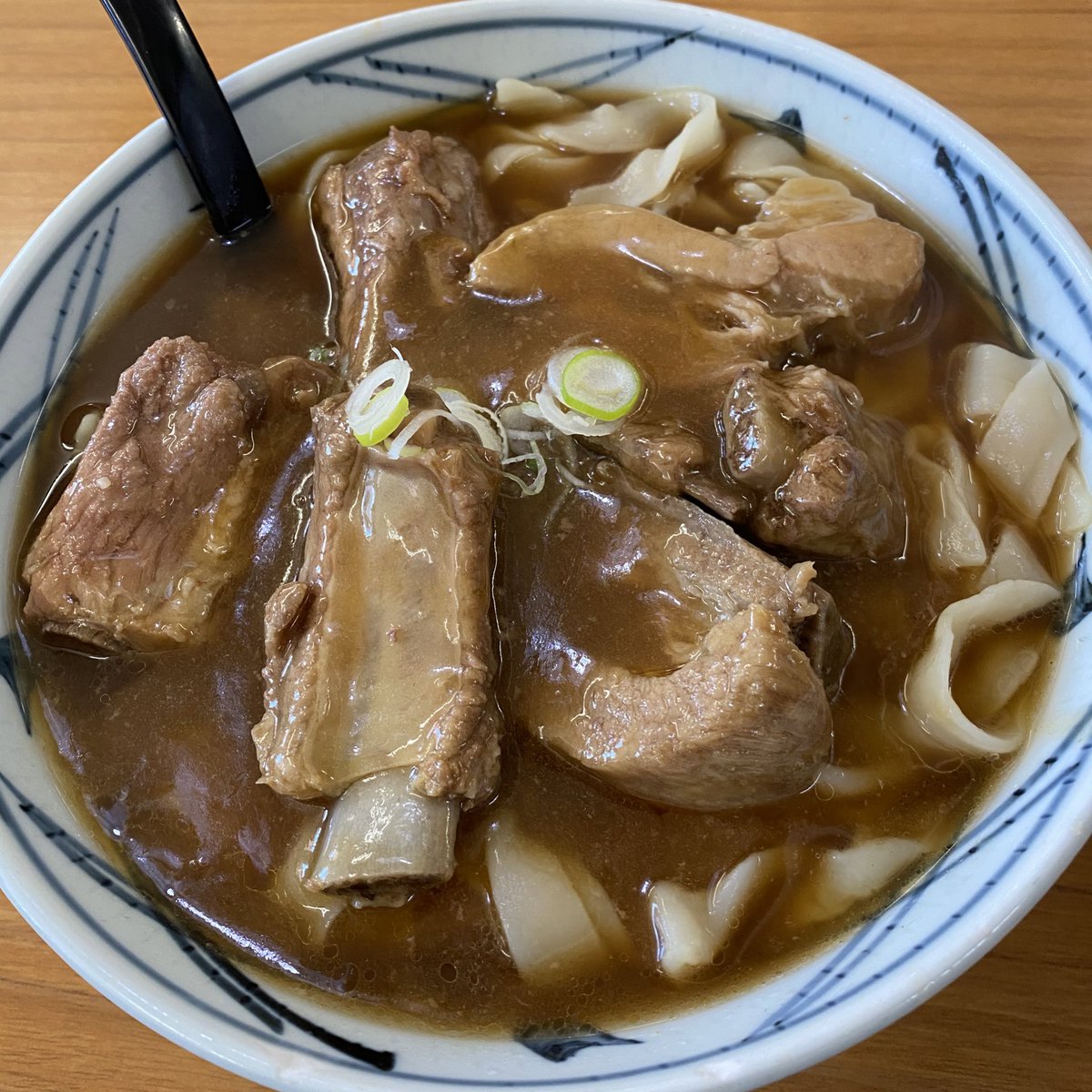 骨付きバラ肉 骨付きバラ肉