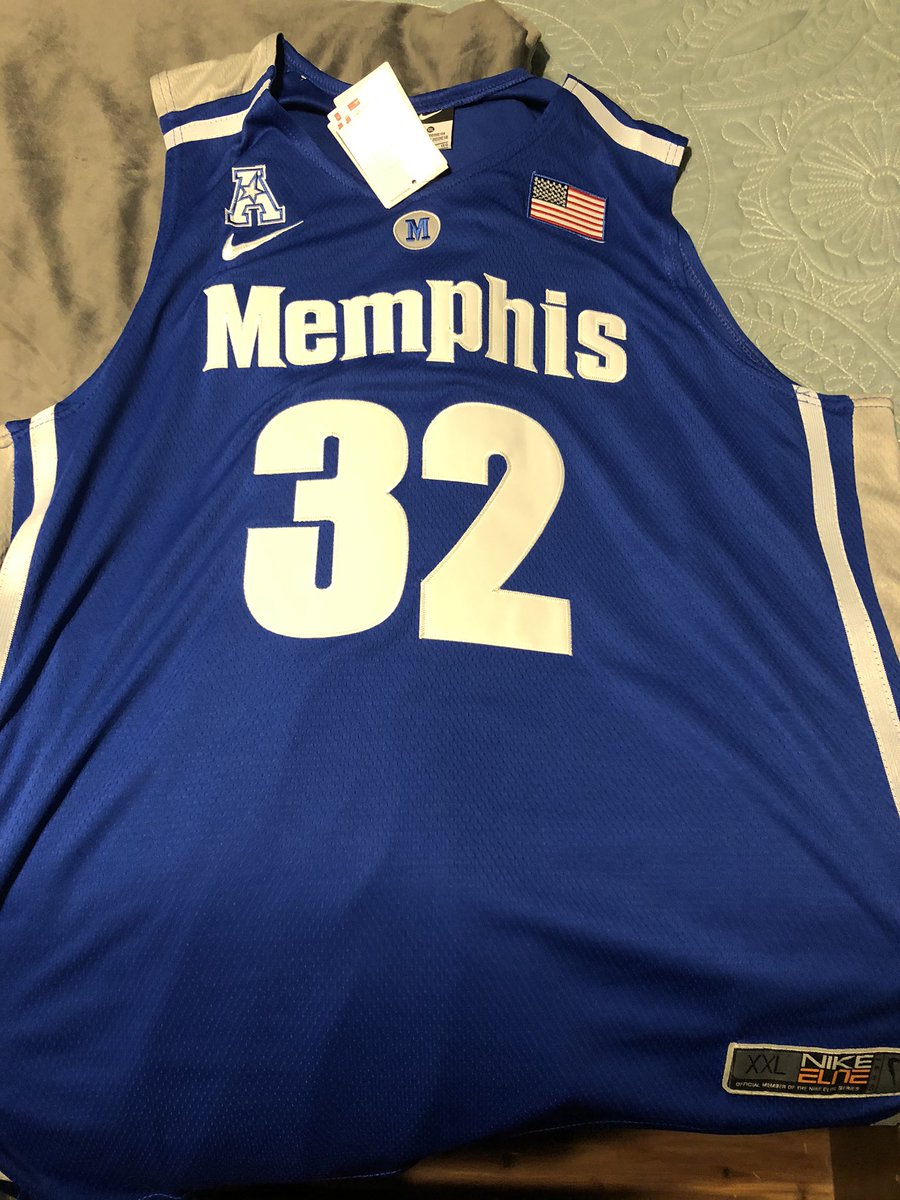 BrandonMcNeil19's tweet image. Got my @BigTicket_JW jersey in and was wanting to see him on the floor. Maybe I can get that signature on it now. #1draftpick #Tiger4life