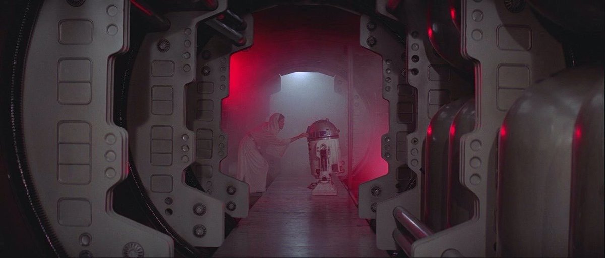 [re-watch]star wars: episode iv — a new hope (1977)★★★★½directed by george lucascinematography by gilbert taylor