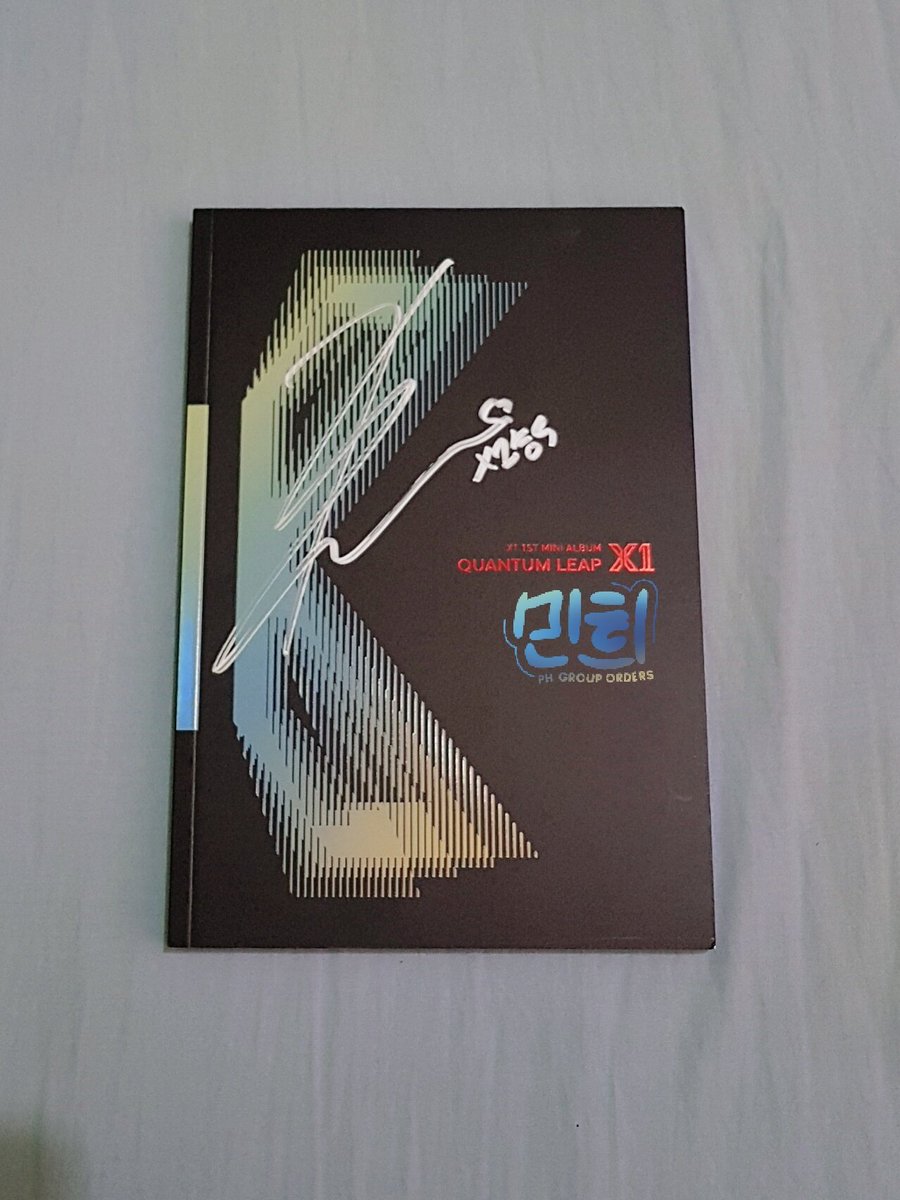 minheephGO's tweet photo. WTS/LFB/SELLING ONHAND PH ONLY

Sealed X1 1st Mini album AIRKIT/KIHNO
Php 950 each + LSF

X1 Mwave Signed Album (Seungyoun/Seungwoo)
Php3,000 each + LSF

1 day reservation only.
Reply "item + mine" https://t.co/5pF0Q5Qqf4