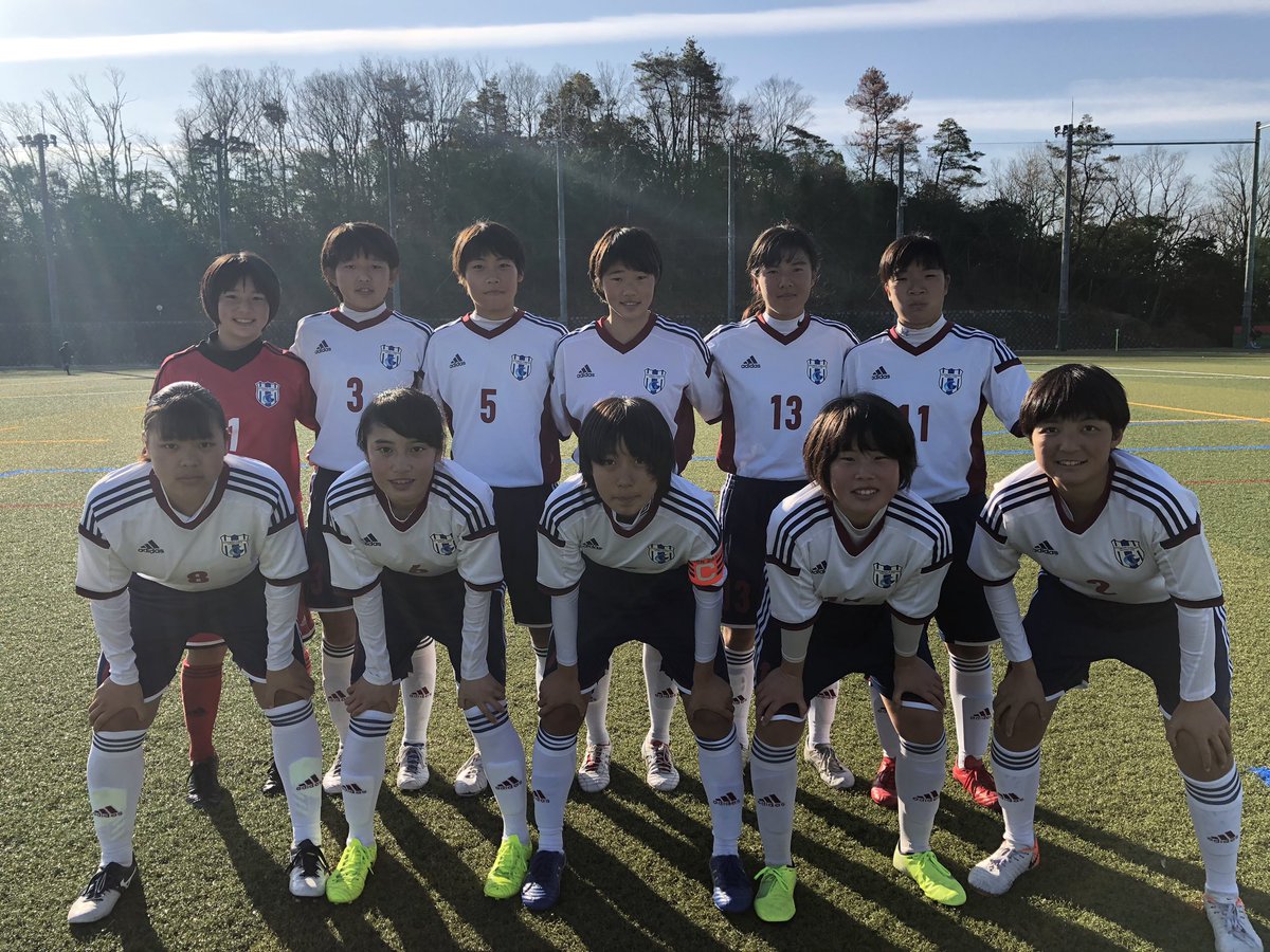 公式 追手門高校女子サッカー部 1月19日 日 大阪高校新人サッカー大会 女子の部 Vs高槻北 9時分kickoff In追手門学院大学 前半 8 0 黒松3 竹内2 三浦 太田 徳弘 後半 6 0 余根田 梶 冨田 竹内 馬場 Og 14 0 勝利 引き続き応援よろしくお願いいたし