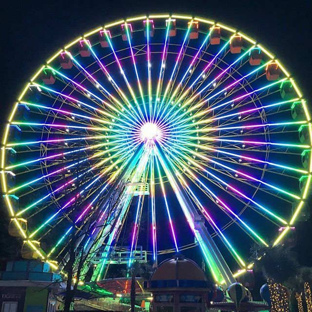 Ferris Wheel at Pavilion Park at Broadway at the Beach.