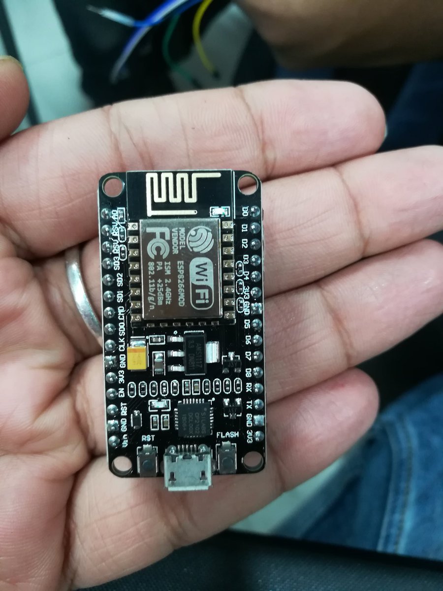 sagnik_20's tweet photo. #IoTLoop organised by @gdgkolkata @WTMKolkata #CiscoThingQbator
Hands-on with these thingsβ€οΈβ€οΈπ https://t.co/payxfjQUp3