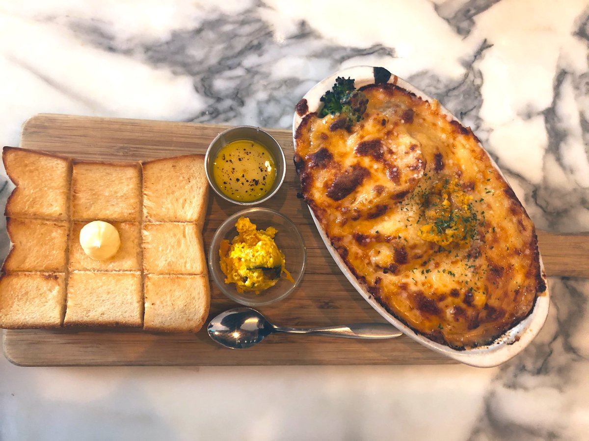 mkhn165's tweet image. オイスターチャウダー🐚🍽
ウニグラタン🎣
激ウマでした。並んだ甲斐あったー

#warf