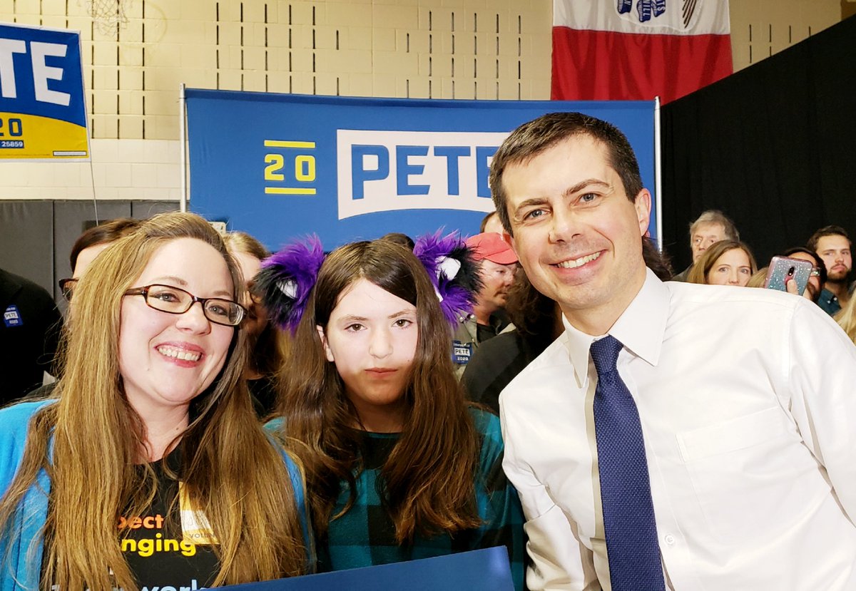 jodimasters's tweet image. We got to sing Happy Birthday to @PeteButtigieg while we held up happy birthday signs and I got to give him a hug--even though I'm not a hugger 💙 Today's ROTR: #Joy
Impressed as always by his stump speech and his on-the-spot answers. He just keeps getting better! #TeamPete