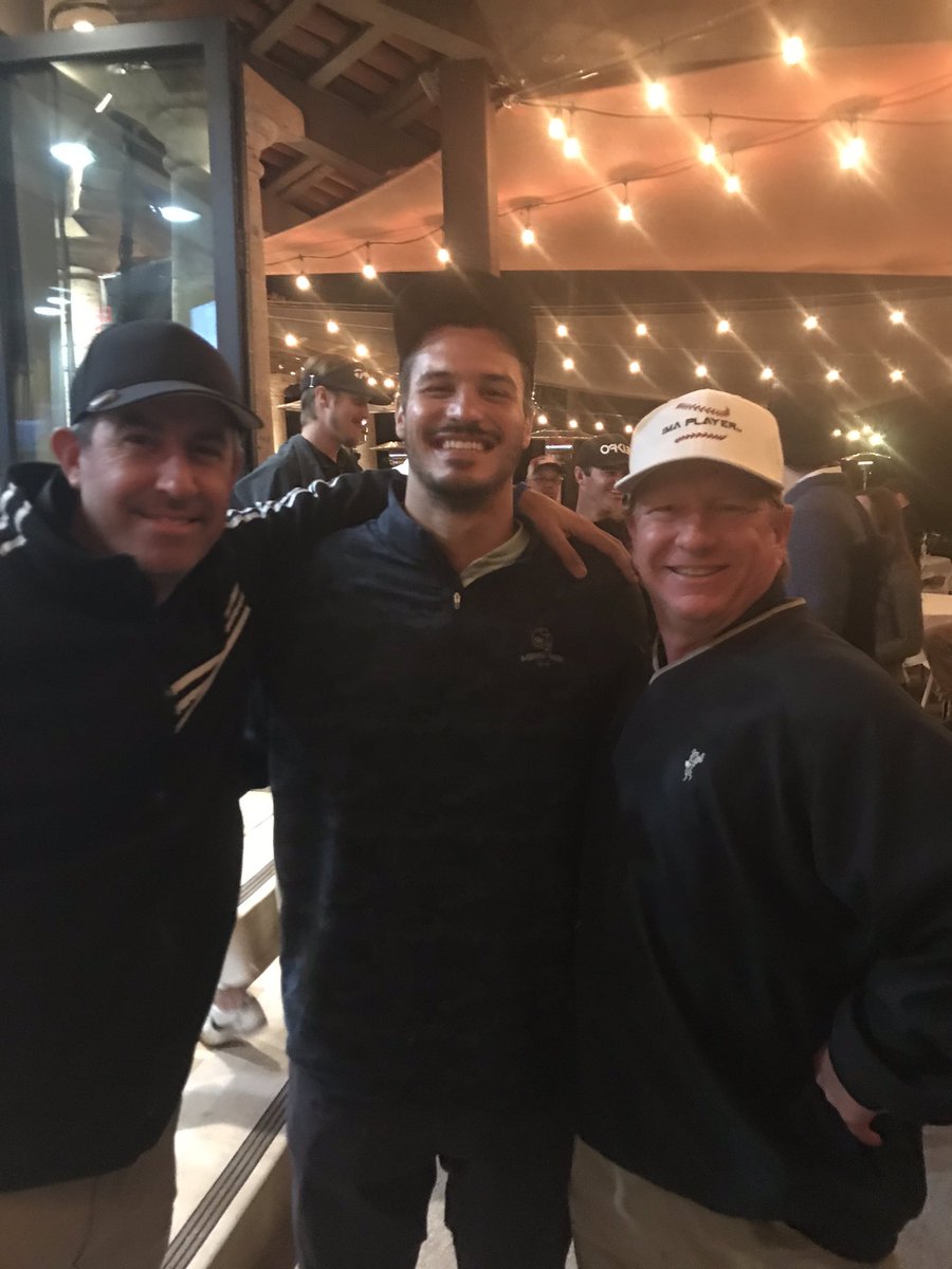 Arenado hanging out with the IMAPLAYER boys in SoCal
<a href="/geivo/">Geivo</a>