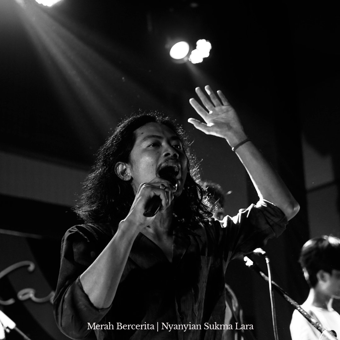 Kepada yang terlibat, kepada yang meluangkan waktu untuk datang ke tempat, dan kepada do'a-do'a baik, kami menerima kasih kalian dengan bahagia, mari melebur dengan cerita kami selanjutnya 🙏

Acara ini dipersembahkan Oleh <a href="/localnatives/">Local Natives</a>.id
Dokumentasi @ardycahyo_